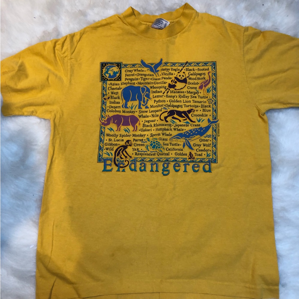 Vintage yellow endangered species T-shirt
